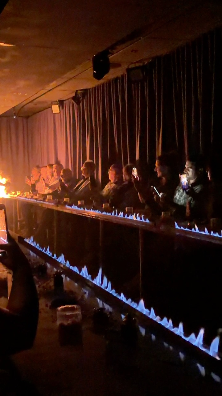 4 Seasons dining experience